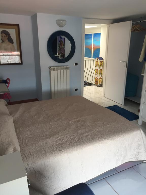 Attico Blu Lejlighed Napoli Eksteriør billede